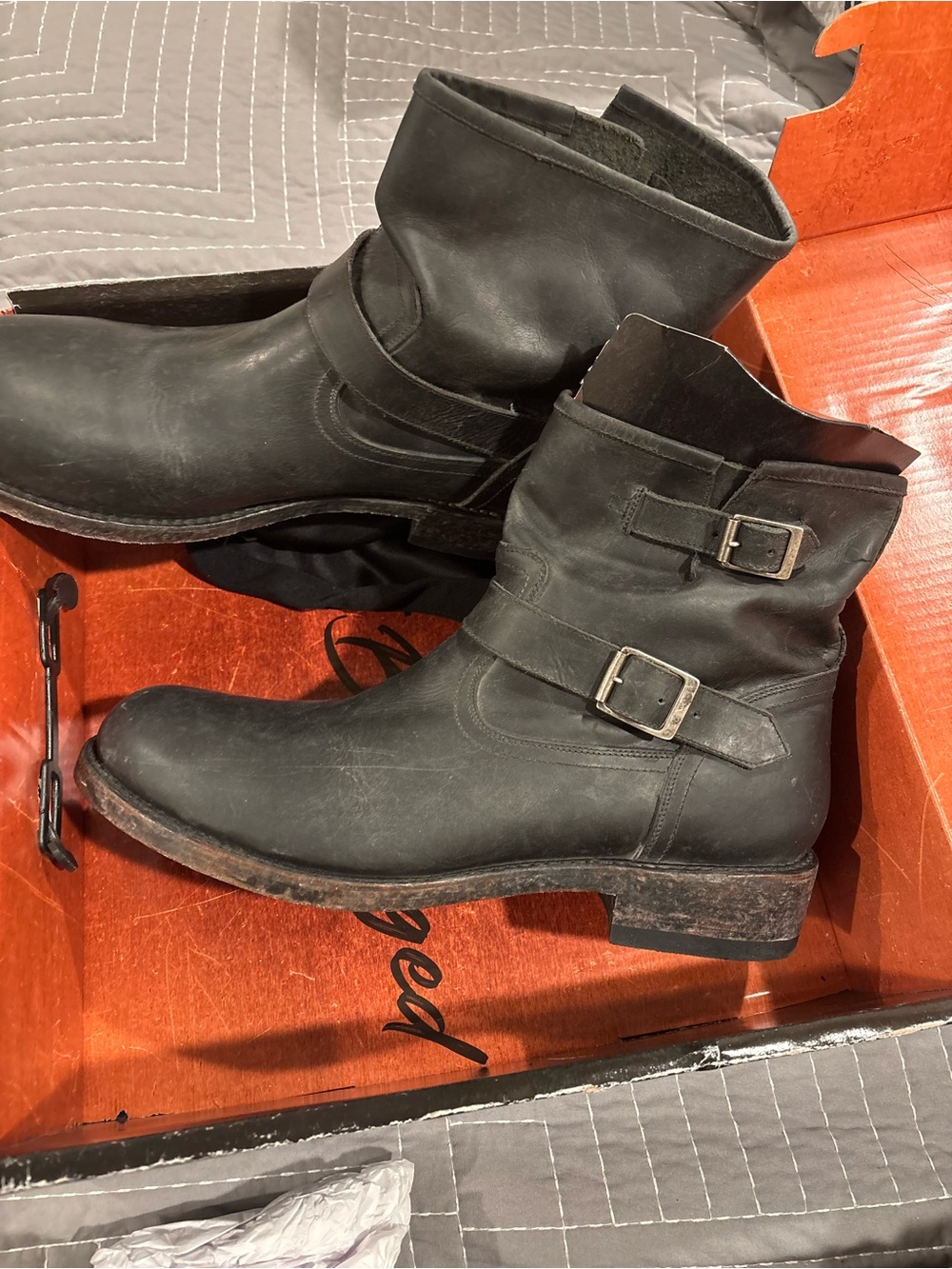 FreeBird Men's Black Leather Double-Buckle Ankle Boots